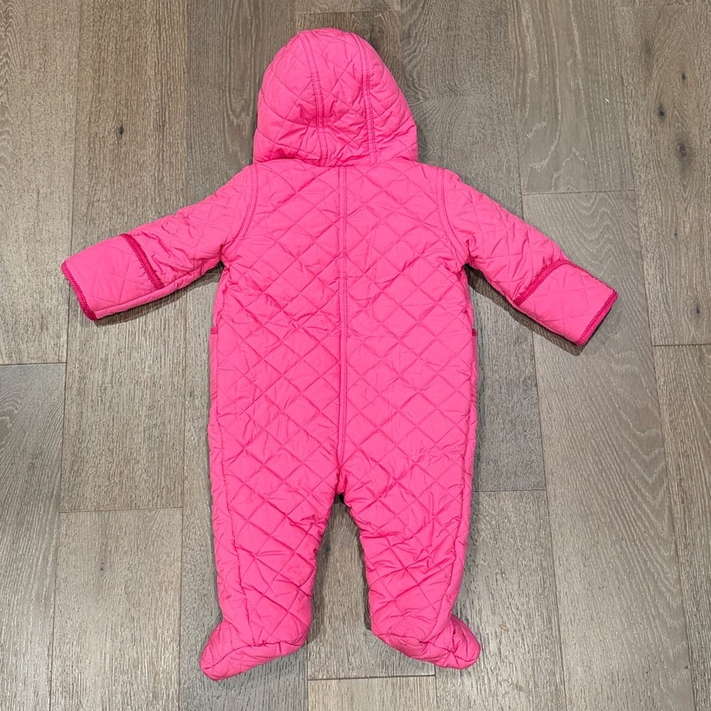 Ralph Lauren Polo pink quilted Hooded Barn Pramsuit. Size: 9 Months.Gently used. - Picture 2 of 2
